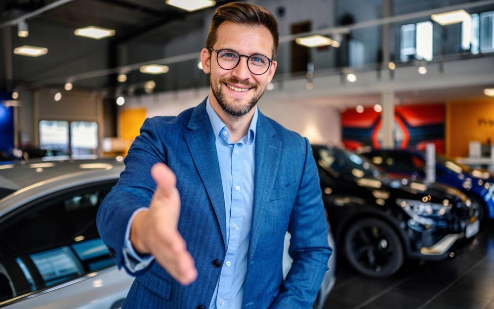 Consulente di un Azienda per il Noleggio Auto a Lungo Termine Consulente di un Azienda per il Noleggio Auto a Lungo Termine